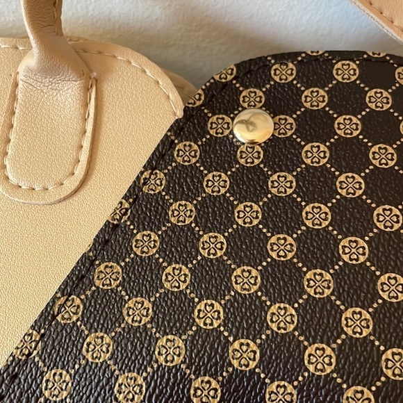 Brown Checkered Pattern Mini Tote Bag - Picture 13 of 13